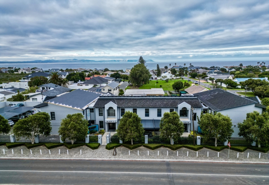 Commercial Property for Sale in Westcliff Western Cape
